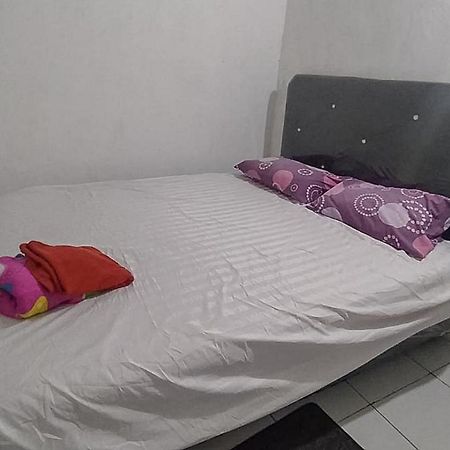 Hotel Mutiara Batulicin Redpartner Kampung Baru Екстериор снимка